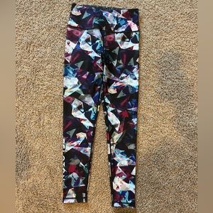 NWT Peloton - wear it heart reversible leggings - size M